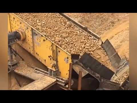 Circular Vibrating Screen: Onsite Operation & Factory Production